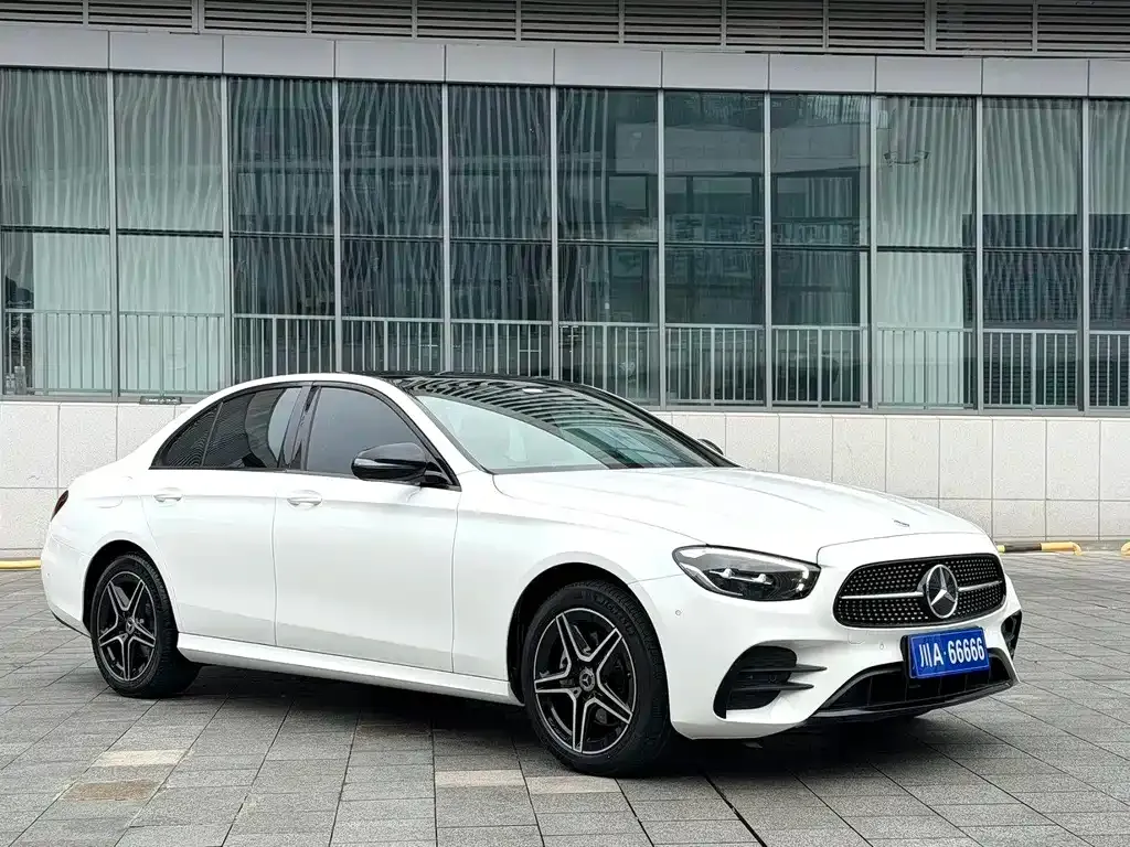 Mercedes-Benz E-Class (Import) — фото 2