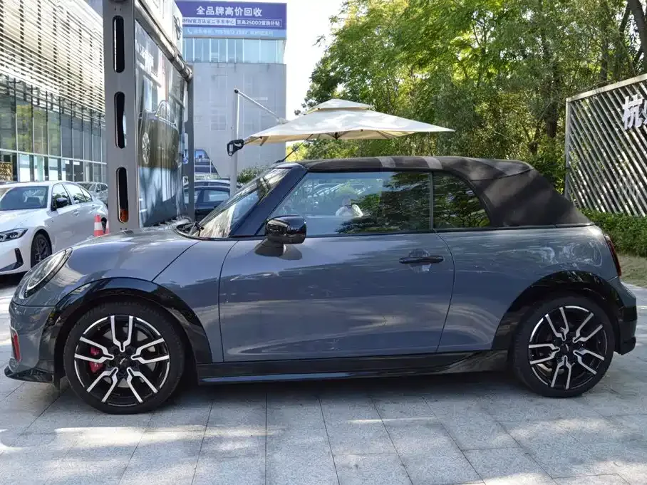 MINI JCW (John Cooper Works) — фото 7
