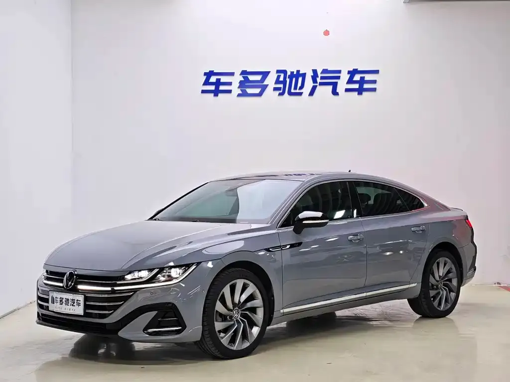 Volkswagen CC — фото 1