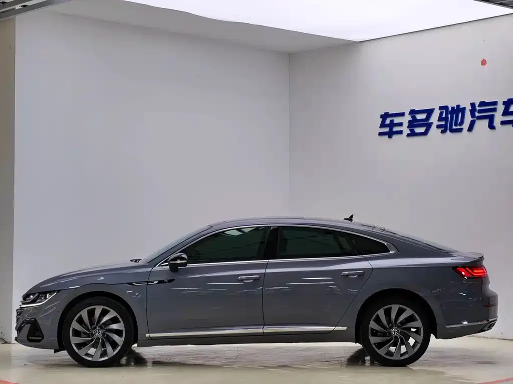 Volkswagen CC — фото 9
