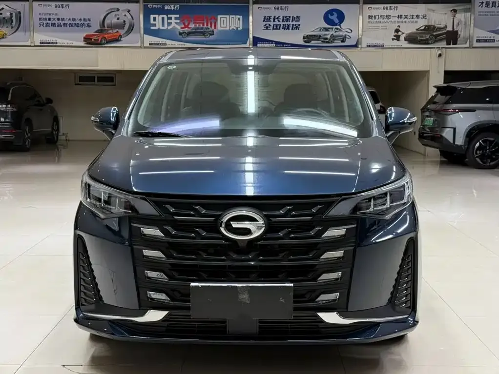 GAC Motor Trumpchi M6 — фото 3