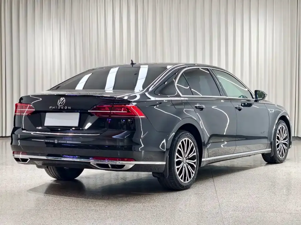 Volkswagen Phideon — фото 3
