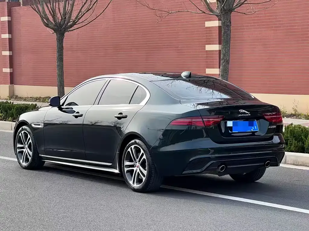 Jaguar XEL — фото 6