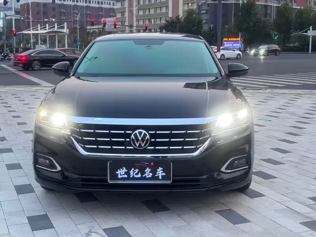 Volkswagen Passat — фото 3