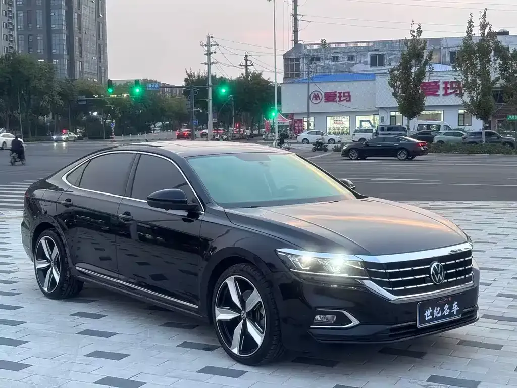 Volkswagen Passat — фото 2