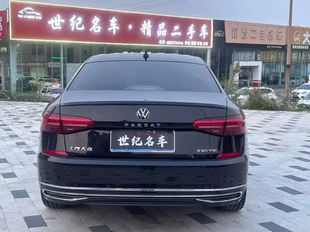 Volkswagen Passat — фото 7