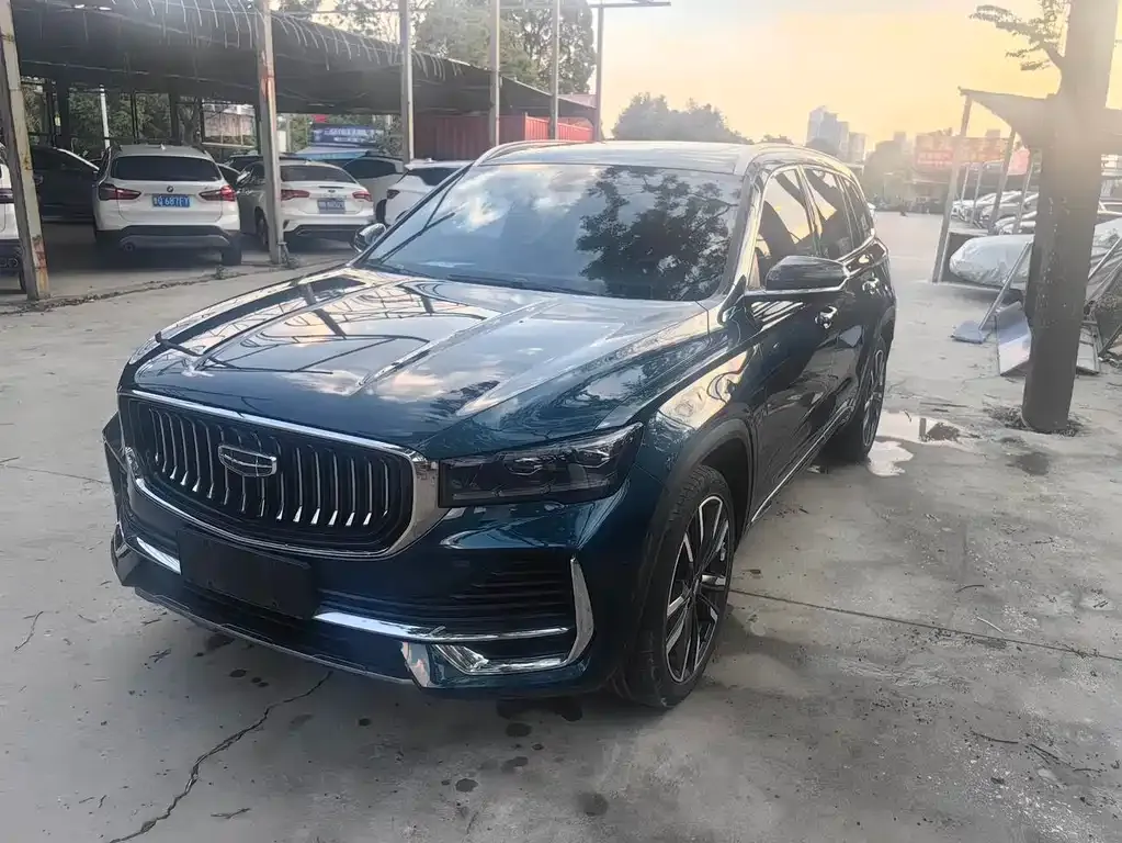 Geely Xingyue L — фото 1