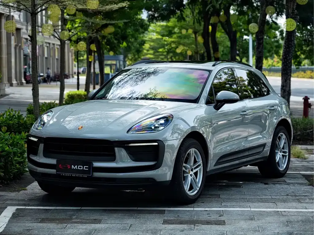Porsche Macan — фото 1