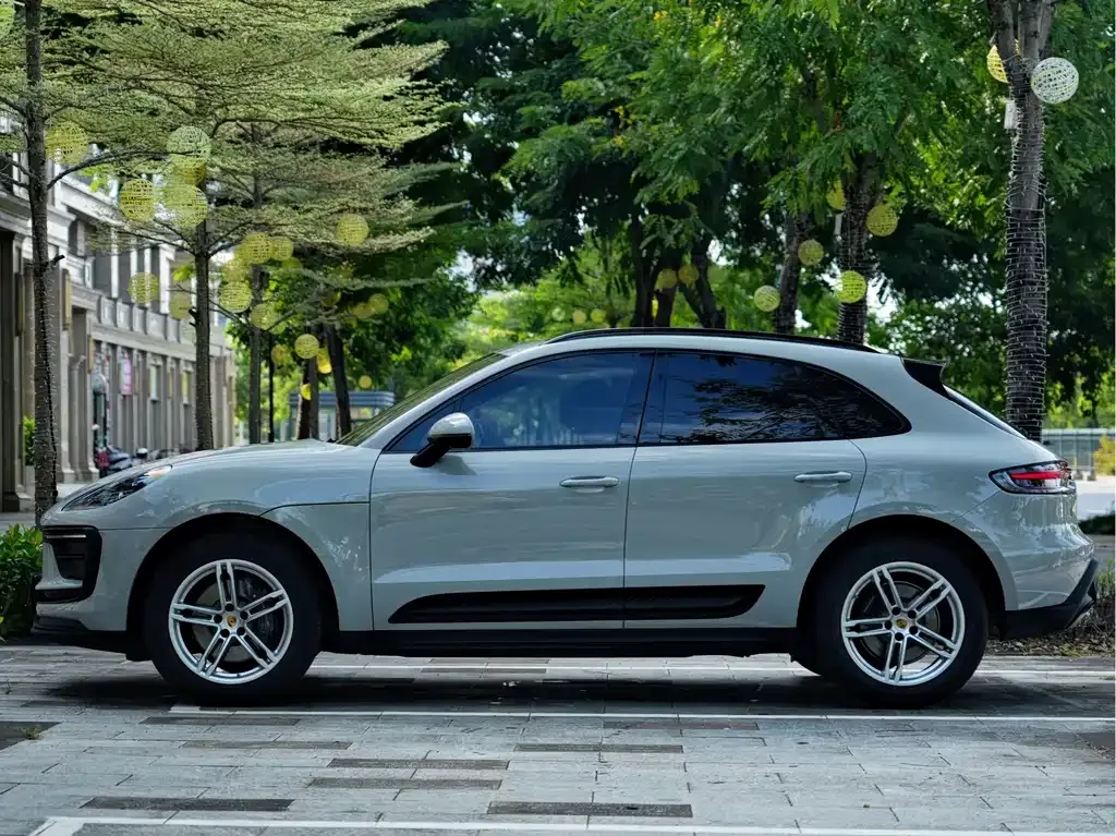 Porsche Macan — фото 10