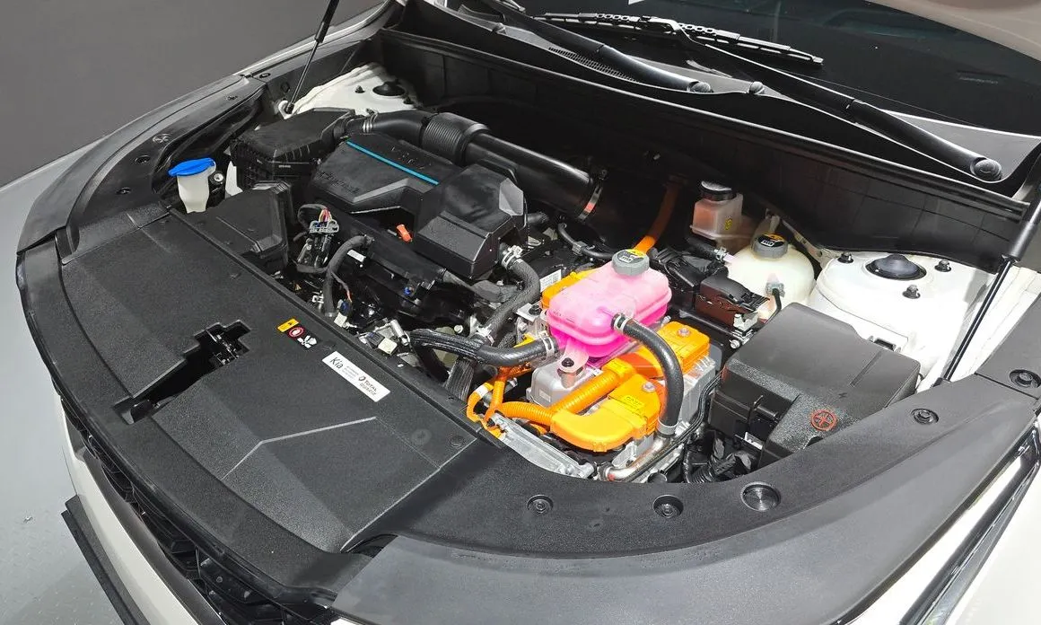 Kia Sorento — фото 10