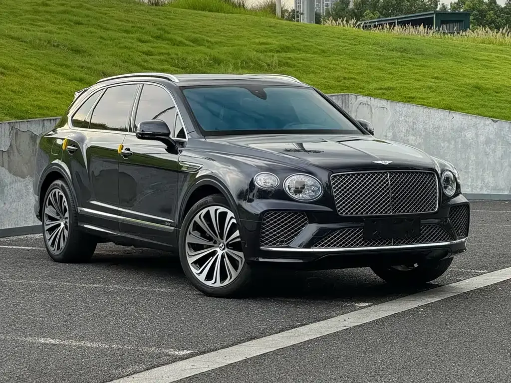 Bentley Bentayga PHEV — фото 5