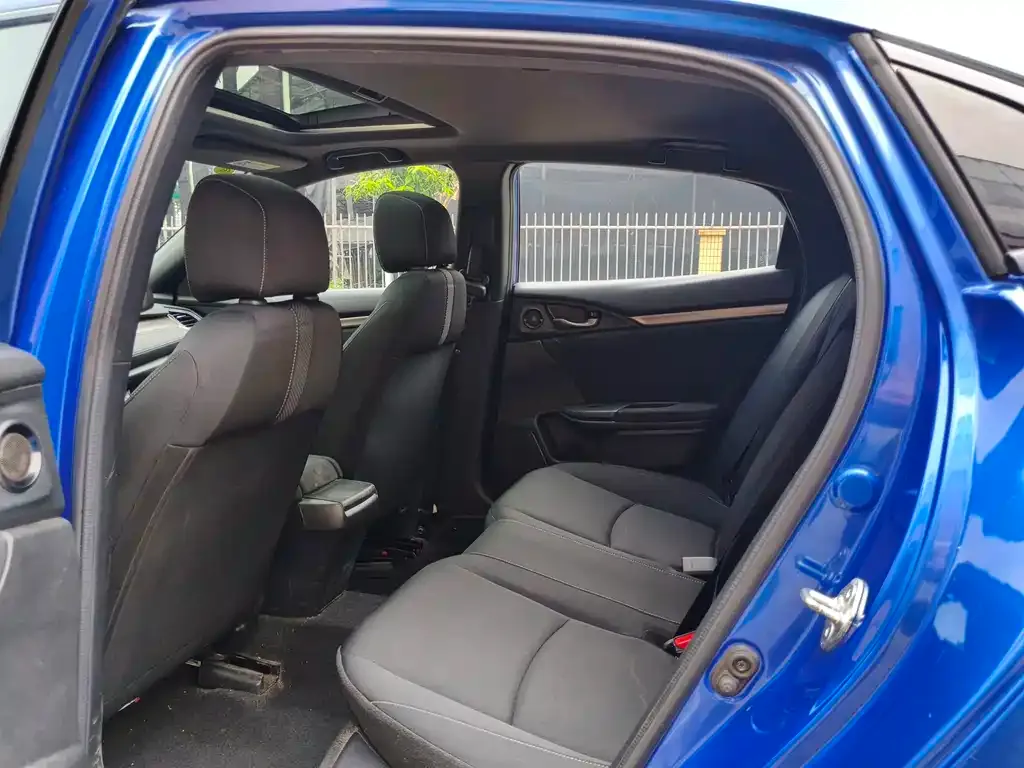 Honda Civic — фото 6