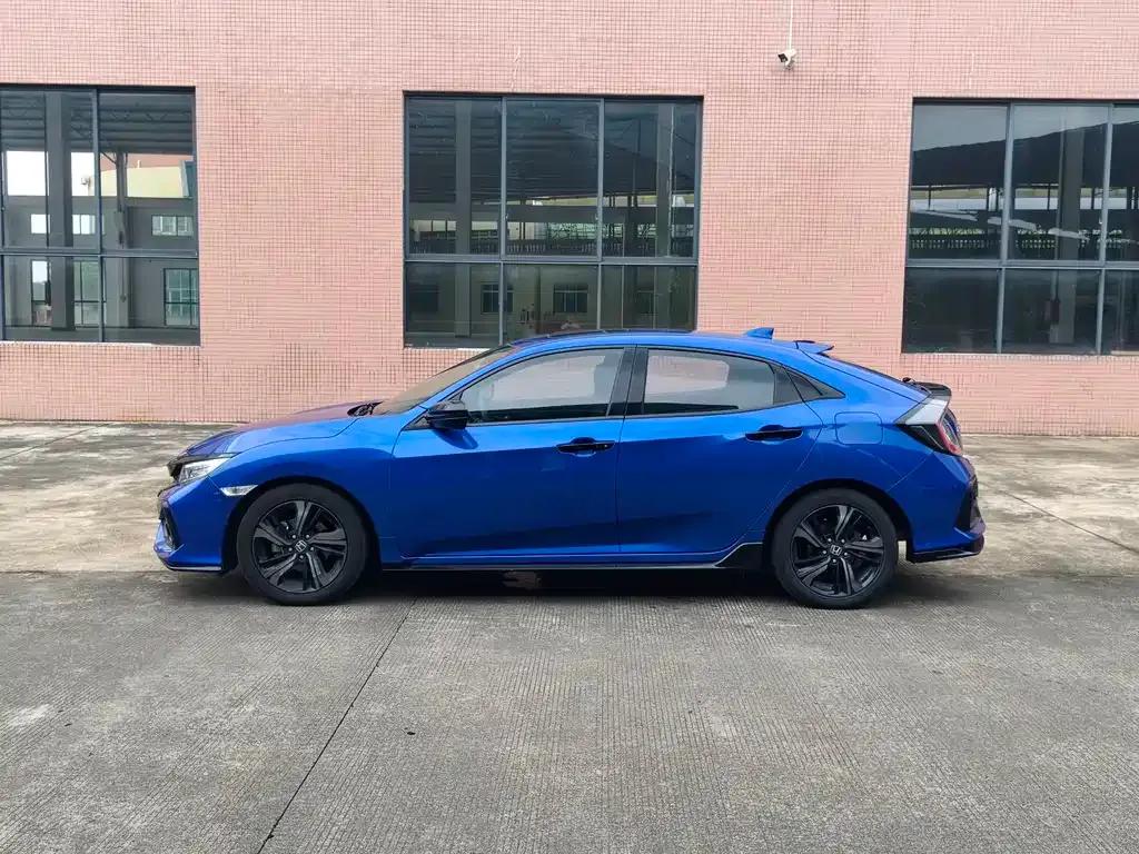 Honda Civic — фото 7