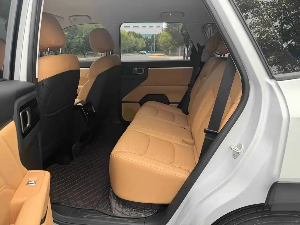 Wuling Xingguang 560 New Energy — фото 3