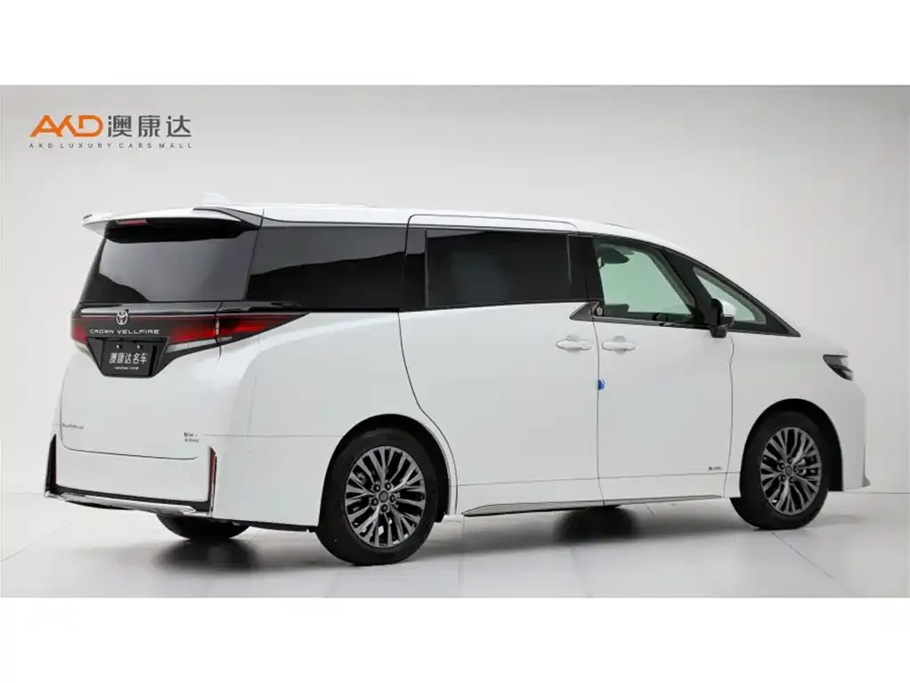 Toyota Vellfire — фото 2