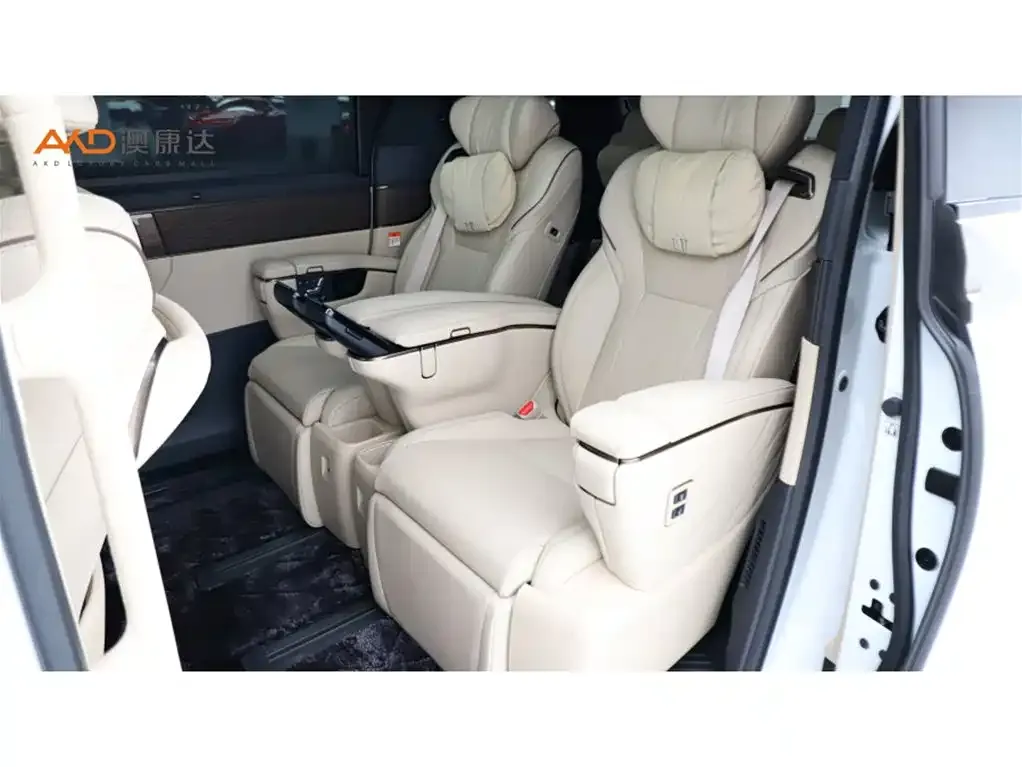 Toyota Vellfire — фото 7