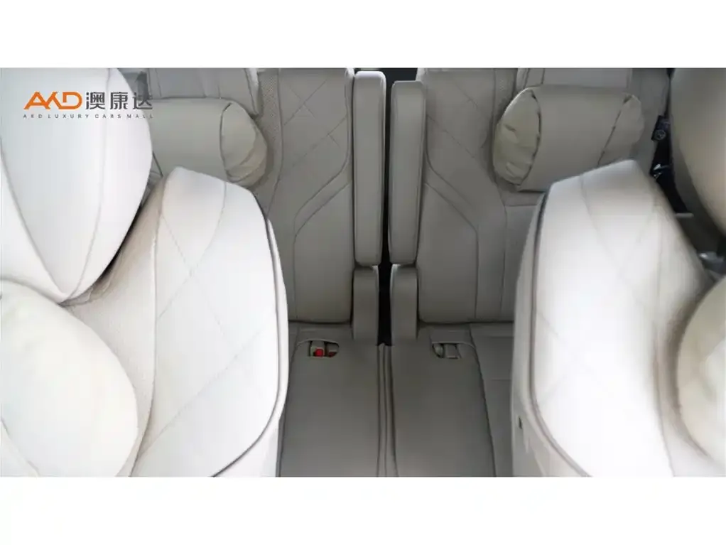 Toyota Vellfire — фото 10