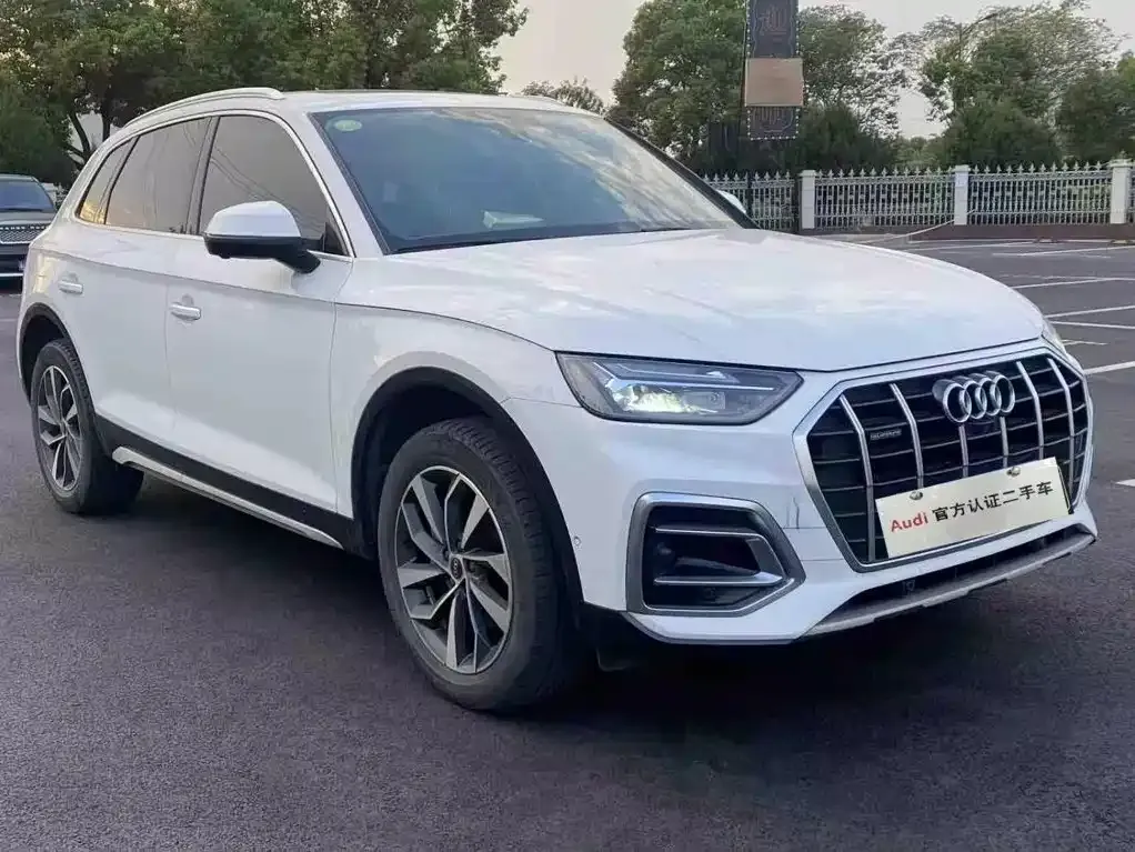Audi Q5L — фото 2