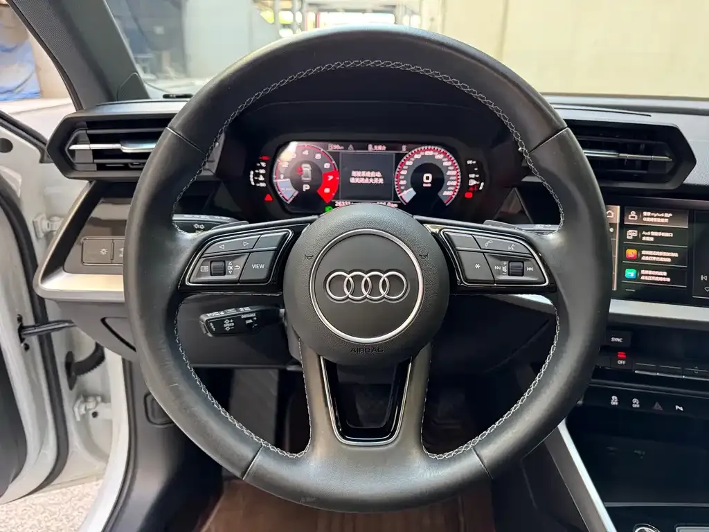 Audi A3 — фото 9