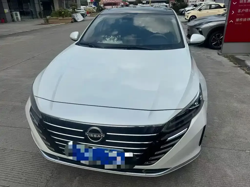 Nissan Teana — фото 4
