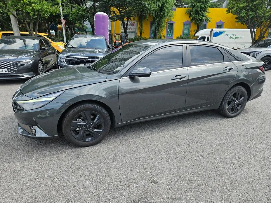 Hyundai AVANTE — фото 10