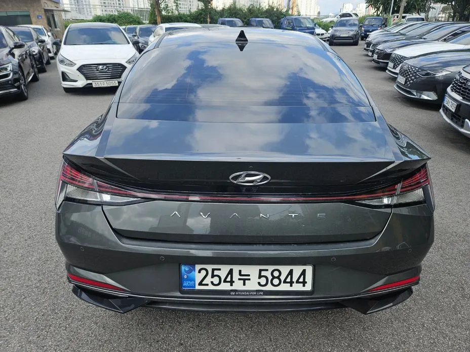 Hyundai AVANTE — фото 4