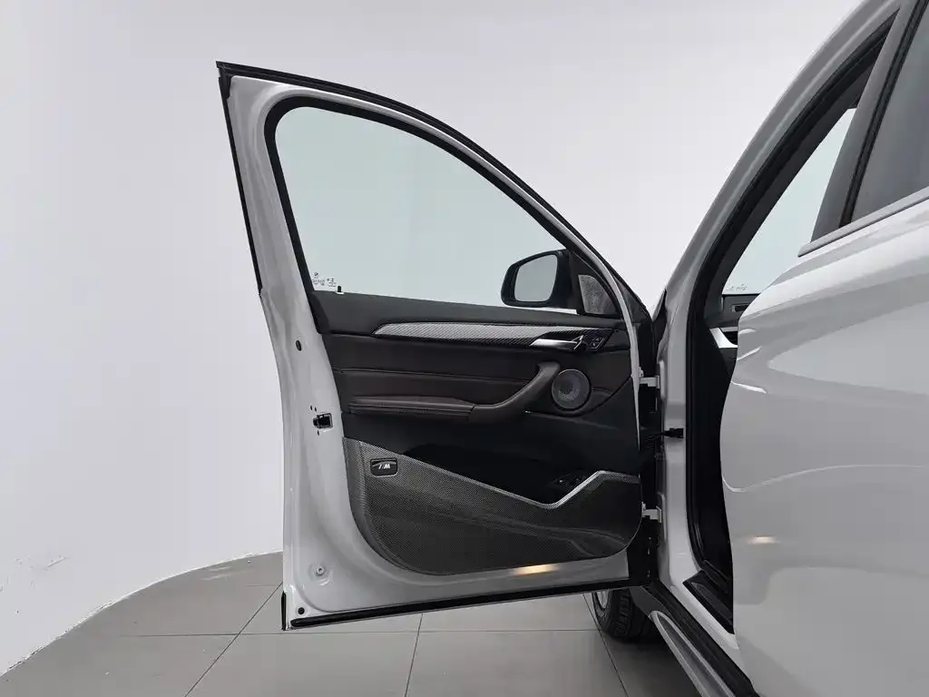 BMW X1 New Energy — фото 2