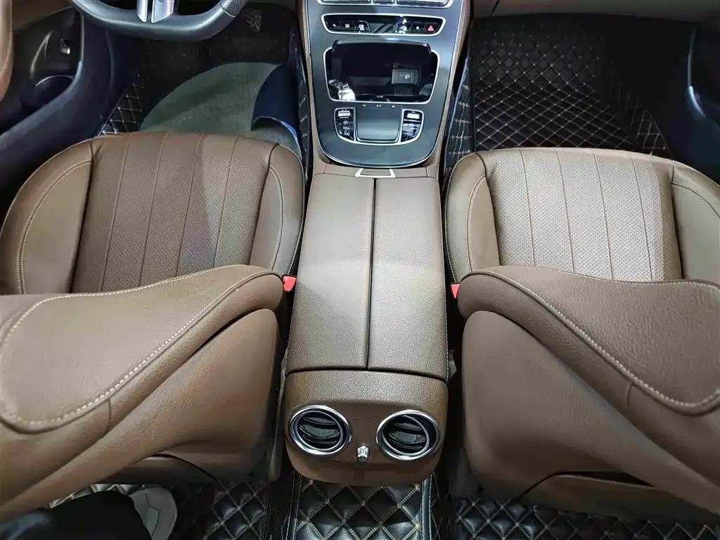 Mercedes-Benz E-Class (Import) — фото 10
