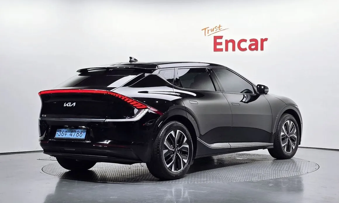 Kia EV6 — фото 6