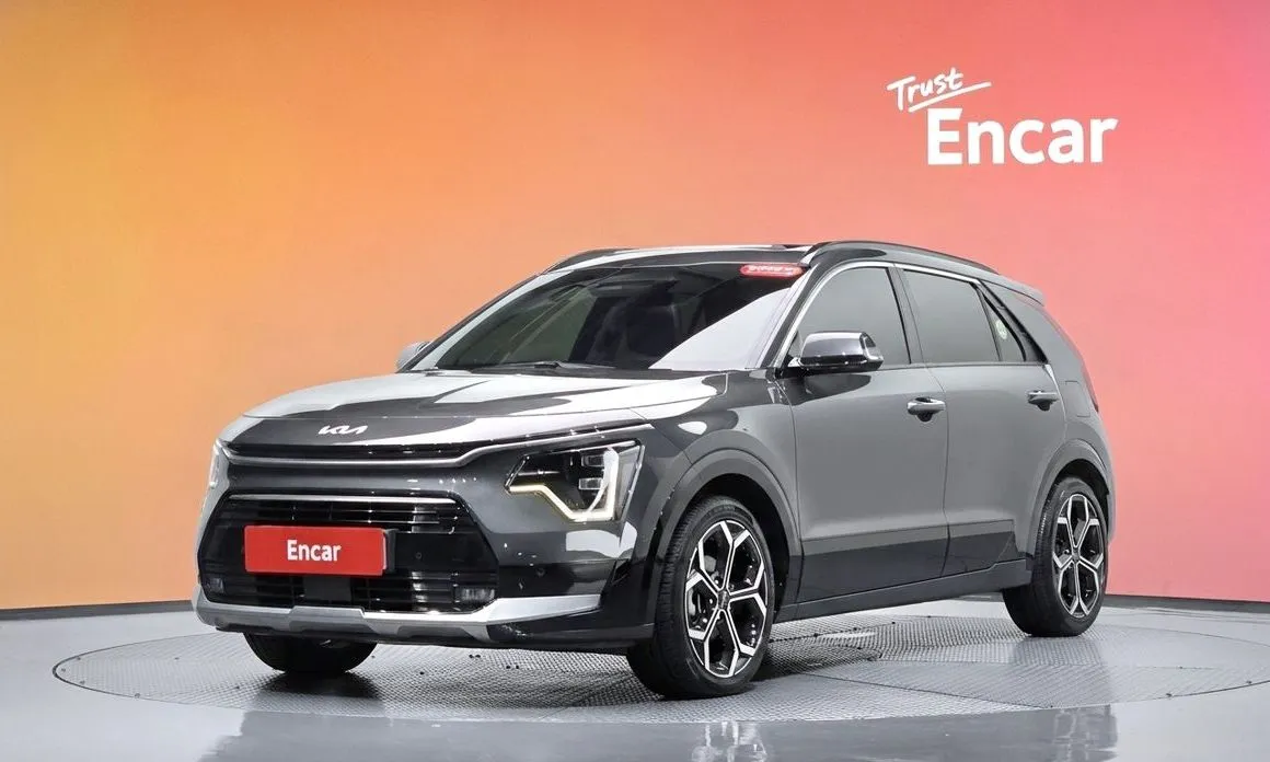 Kia Niro — фото 1