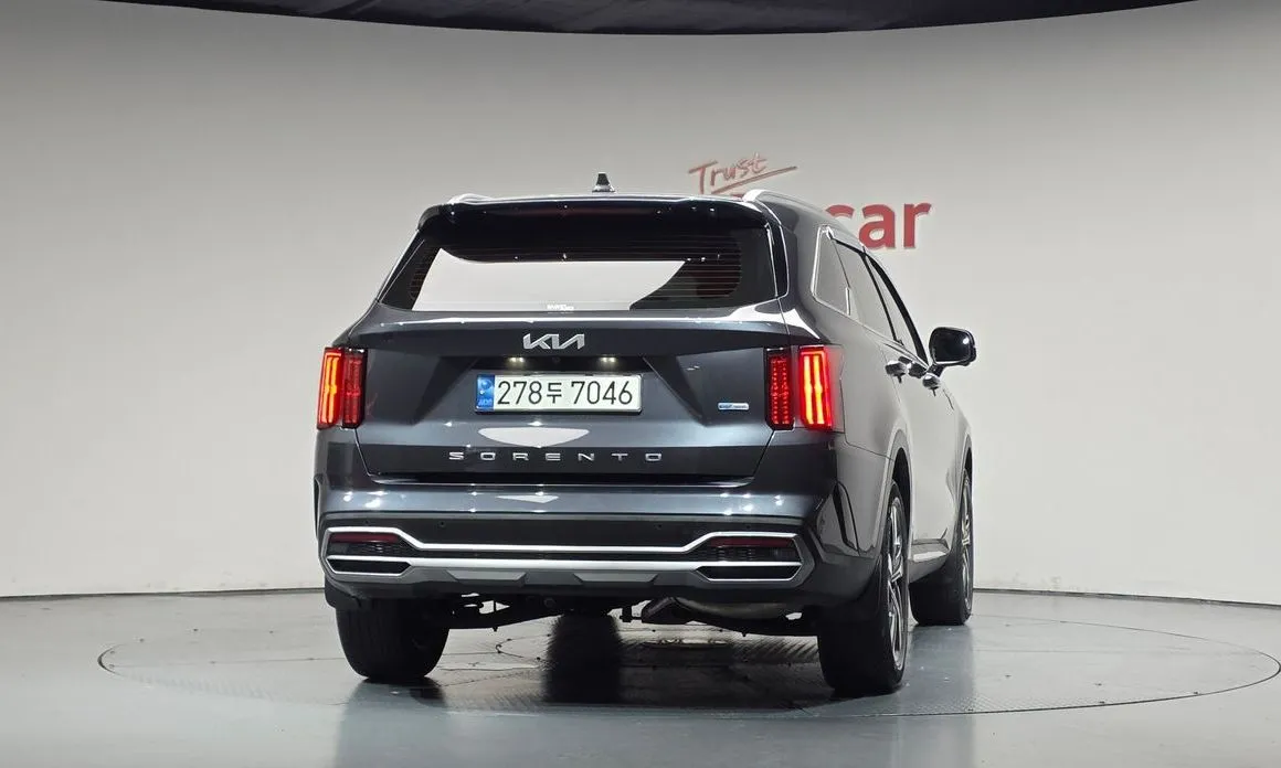 Kia Sorento — фото 3