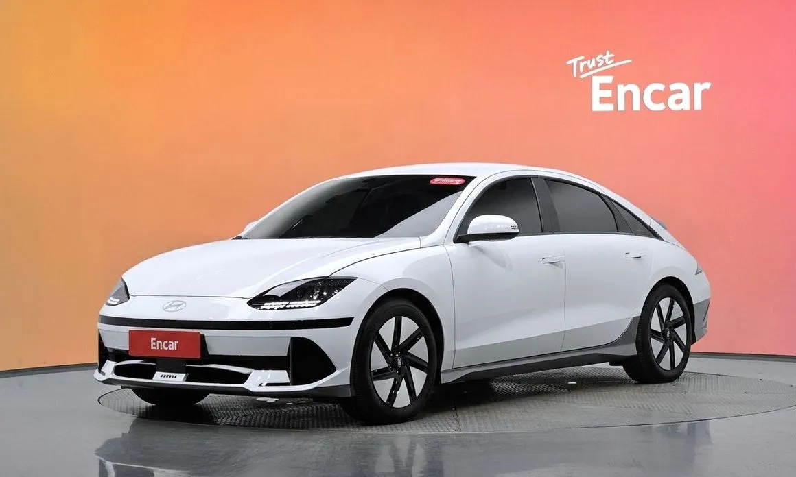 Hyundai Ioniq6 — фото 1