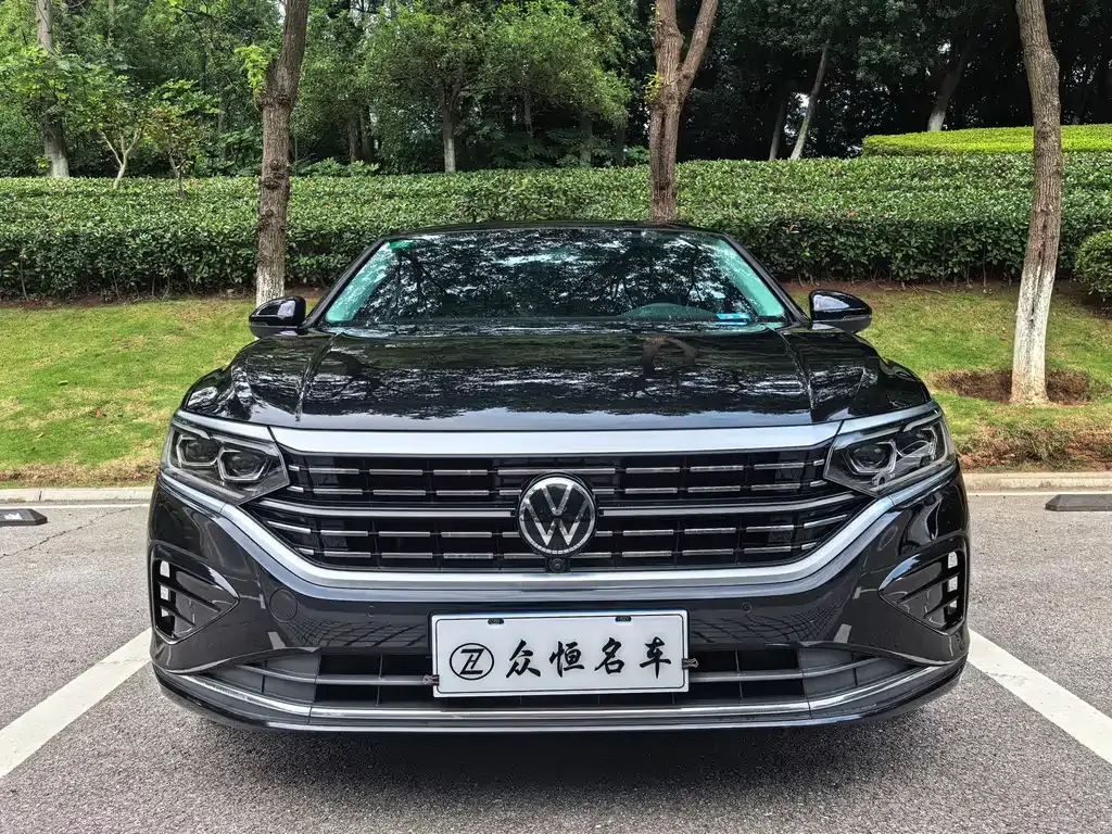 Volkswagen Passat — фото 6