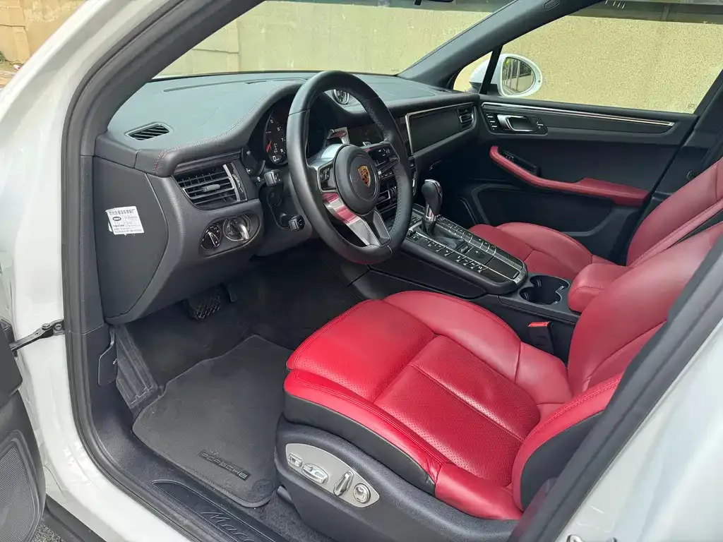 Porsche Macan — фото 3