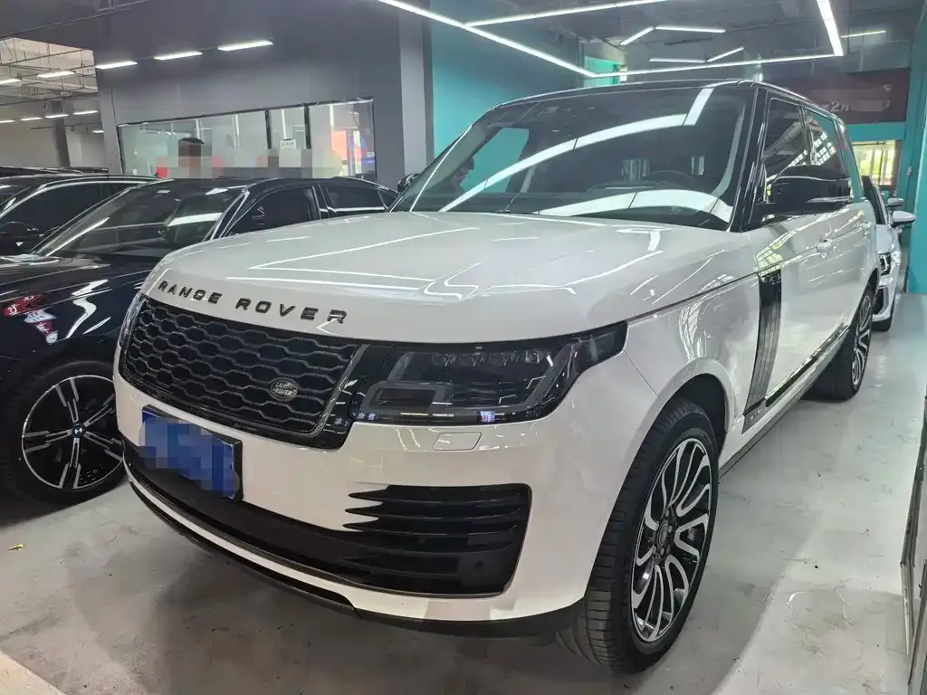Land Rover Range Rover — фото 1
