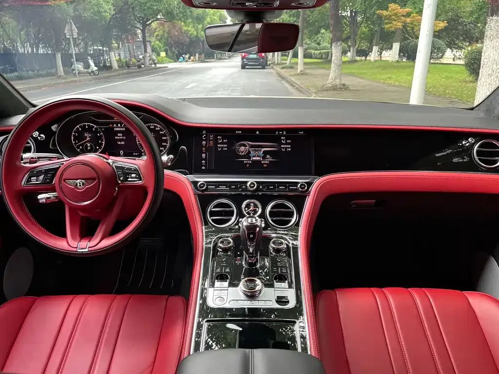 Bentley Continental — фото 3