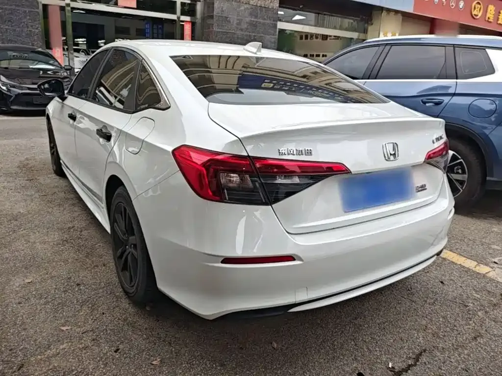 Honda Civic — фото 6