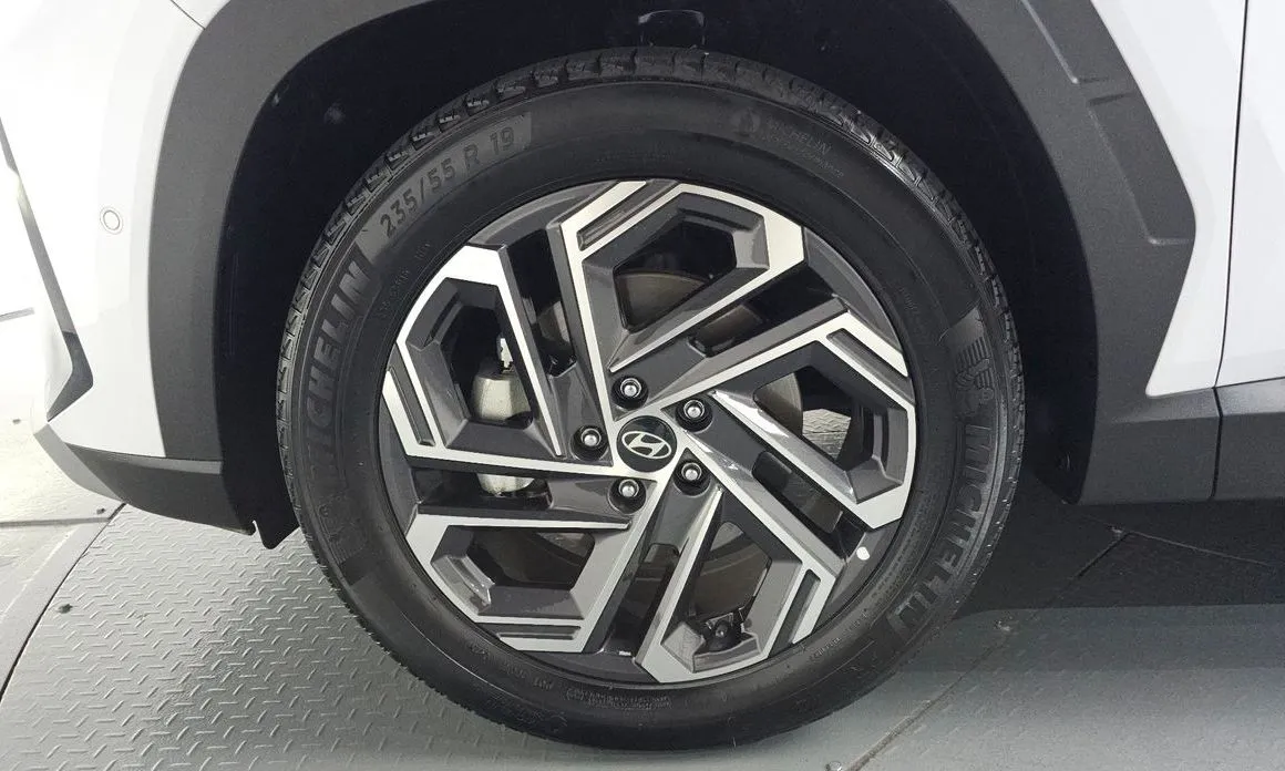 Hyundai Tucson — фото 7
