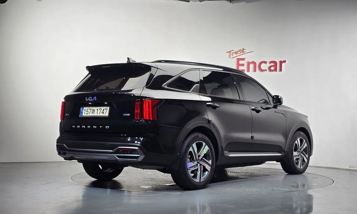 Kia Sorento — фото 6