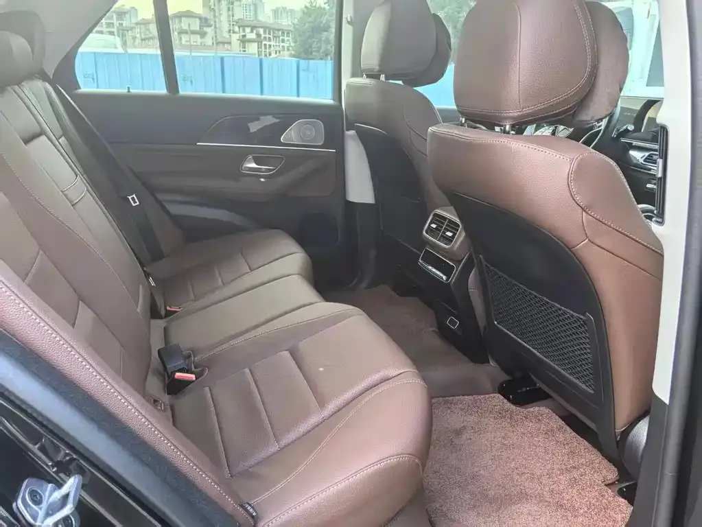 Mercedes-Benz GLE (Import) — фото 10