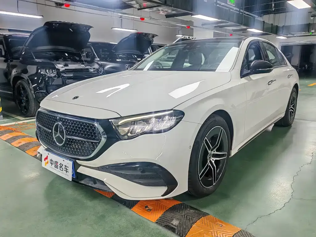Mercedes-Benz E-Class (Import) — фото 1