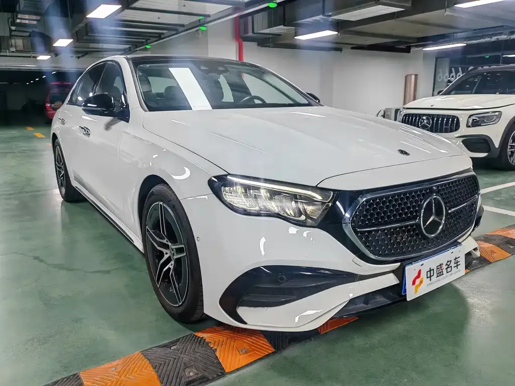 Mercedes-Benz E-Class (Import) — фото 4