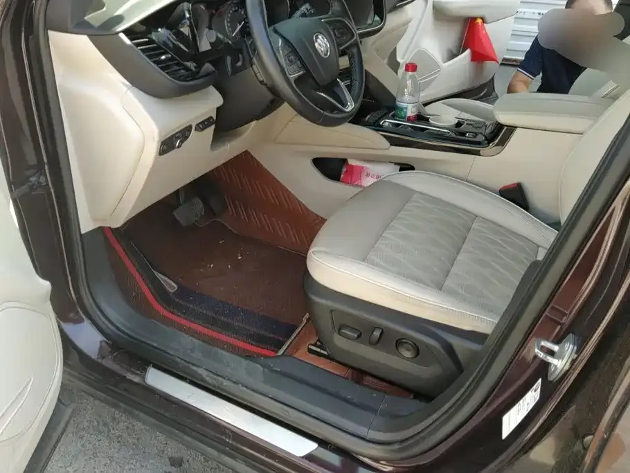 Buick Envision Plus — фото 9