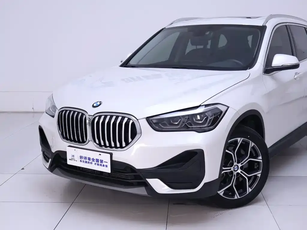 BMW X1 — фото 4