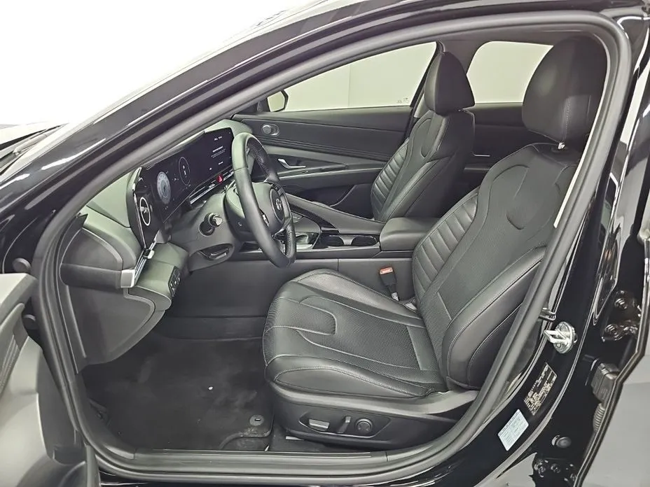 Hyundai AVANTE — фото 10