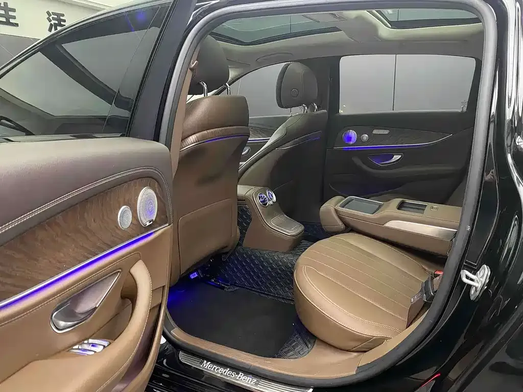 Mercedes-Benz E-Class New Energy — фото 2
