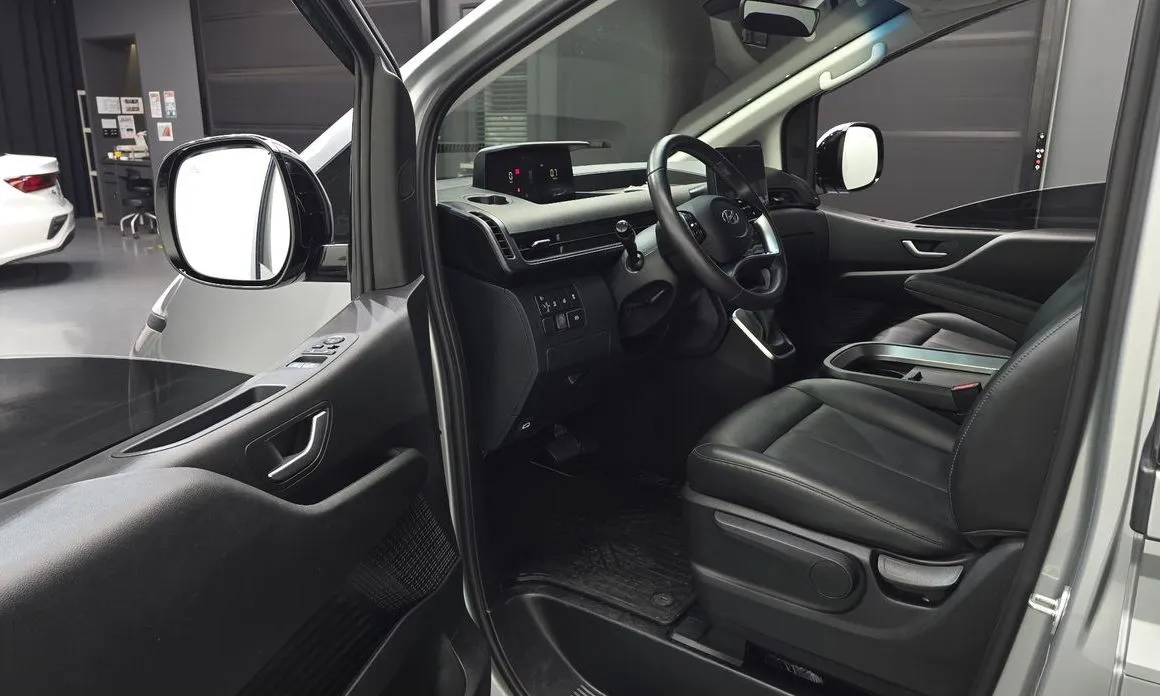 Hyundai Staria — фото 4
