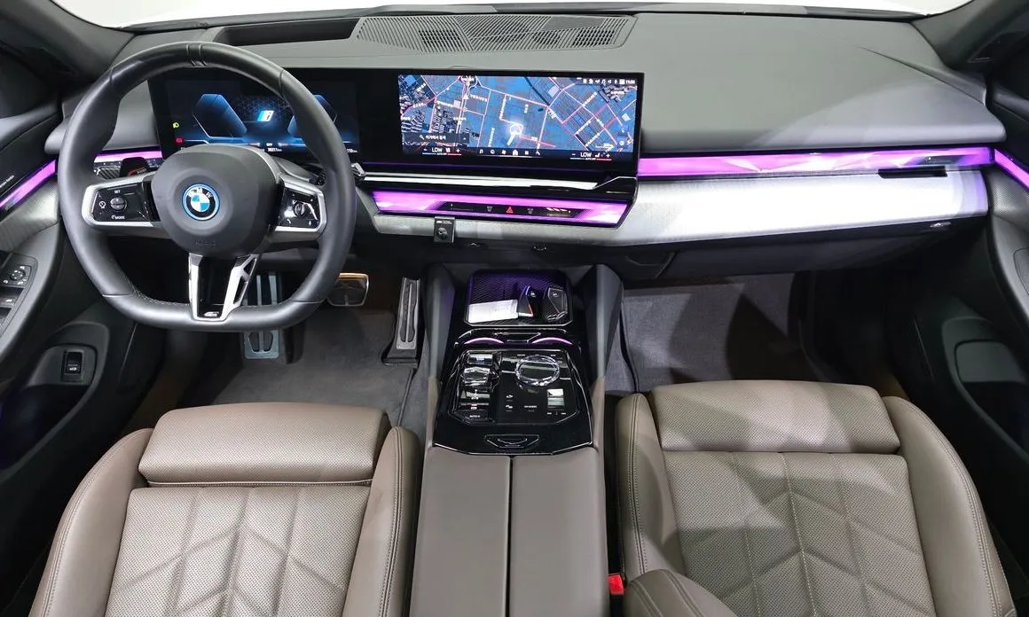 BMW i5 — фото 10
