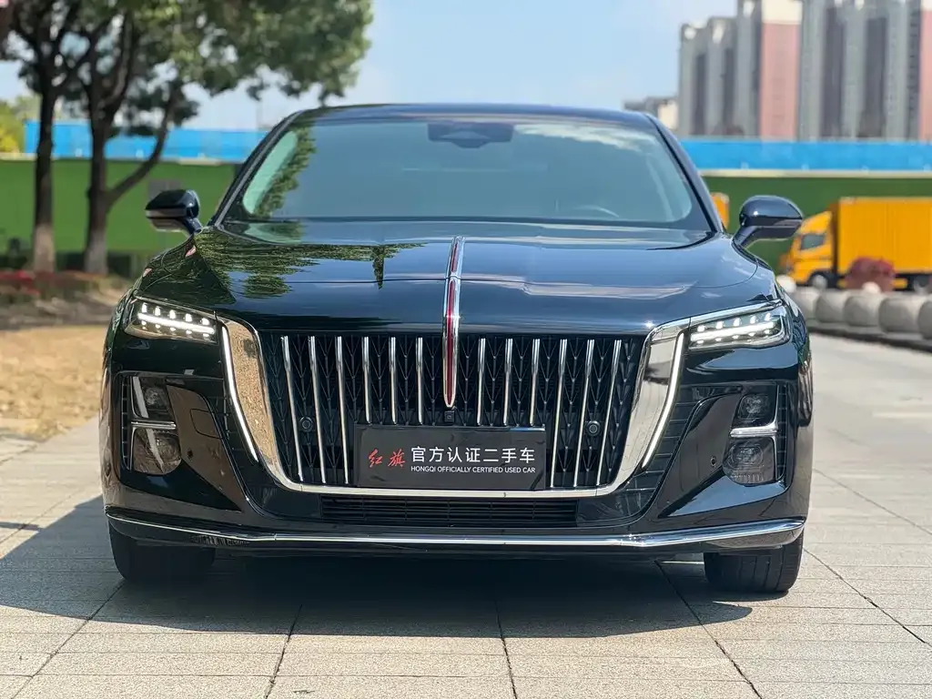 Hongqi H5 — фото 4