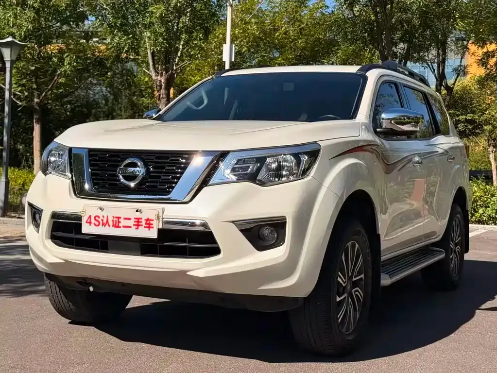 Nissan Terra — фото 1